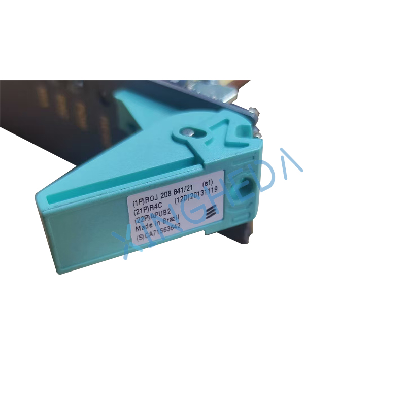 Ericsson ROJ 208 371/4  Ericsson ROJ 208 371/4